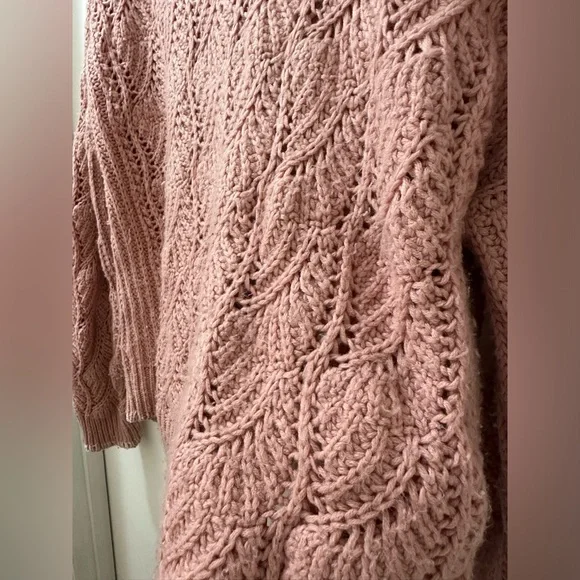 ~ANTHROPOLOGIE~ SPLENDID Chunky Knit Crewneck Sweater in Dusty Pink Color - Picture 6 of 10